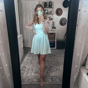 Polkadot sleeve white dress